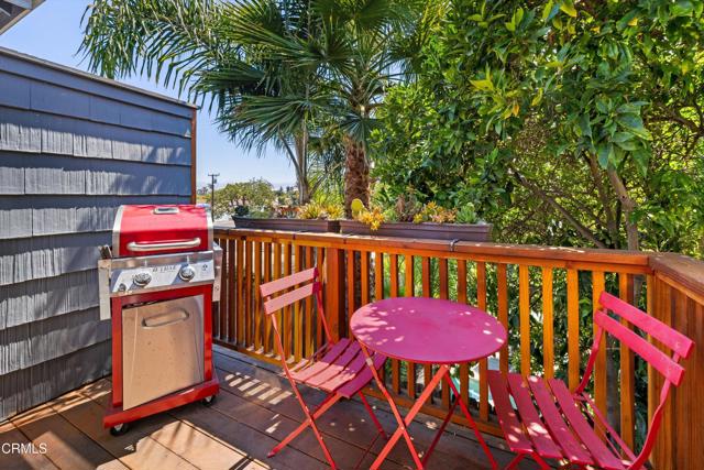 Detail Gallery Image 18 of 48 For 30 S Salinas St #B,  Santa Barbara,  CA 93103 - 3 Beds | 2 Baths