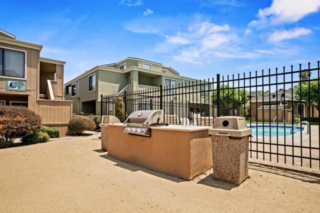 820 Casanova Avenue, Monterey CA: https://media.crmls.org/mediaz/7d7f7d33-a27f-4c9a-bb0a-7c47038e39ba.jpg