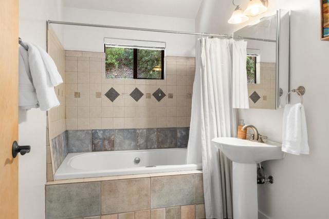 1081 Avocado Road, Watsonville CA: https://media.crmls.org/mediaz/7d8091ad-7c7f-49c7-9f0d-4a338bb193ea.jpg