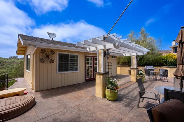 3225 Hillman Lane, Royal Oaks CA: https://media.crmls.org/mediaz/7d80ae06-c097-4c07-815e-fe4742ccf401.jpg