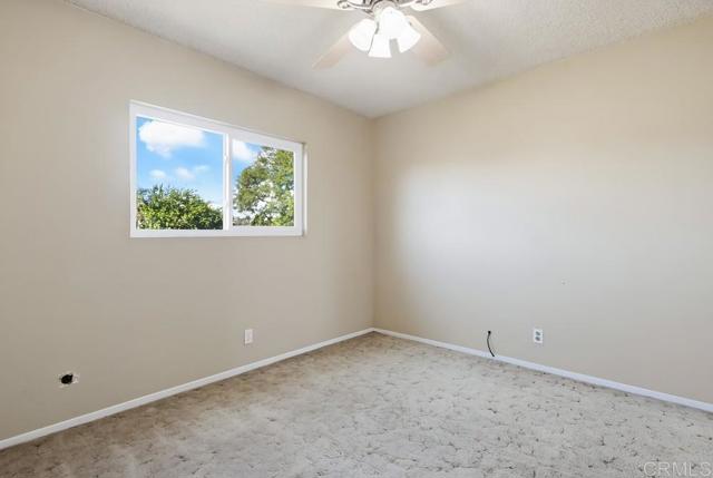 Detail Gallery Image 26 of 33 For 1237 Armstrong Cir, Escondido,  CA 92027 - 4 Beds | 2/1 Baths