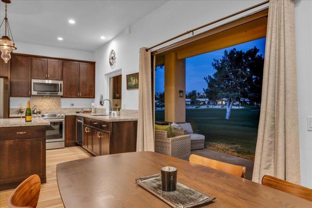 67350 W Chimayo Drive, Cathedral City CA: https://media.crmls.org/mediaz/7d828468-ab26-4e09-95c6-51affbd7eacc.jpg
