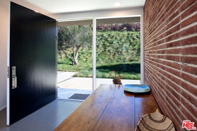 Drew Fenton | 765 N Tigertail Road Los Angeles CA | MLS: 7462713