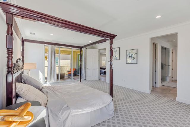 258 Goldfield Pl, San Ramon CA: https://media.crmls.org/mediaz/7d8535eb-303b-431d-ad4d-f09acb37c87a.jpg