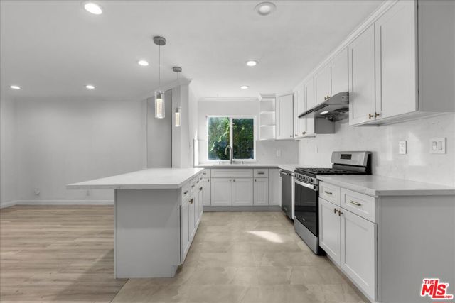 4043 Wade Street, 2 photo 6