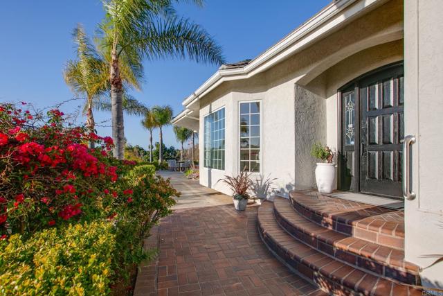 Detail Gallery Image 52 of 68 For 1248 via Christina, Vista,  CA 92084 - 4 Beds | 3 Baths