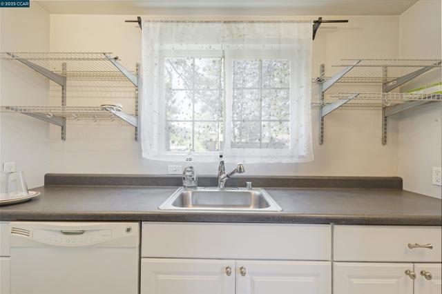 2266 E Main Street, Quincy CA: https://media.crmls.org/mediaz/7d87b6ec-5a3c-47be-a044-e544e140c9f3.jpg