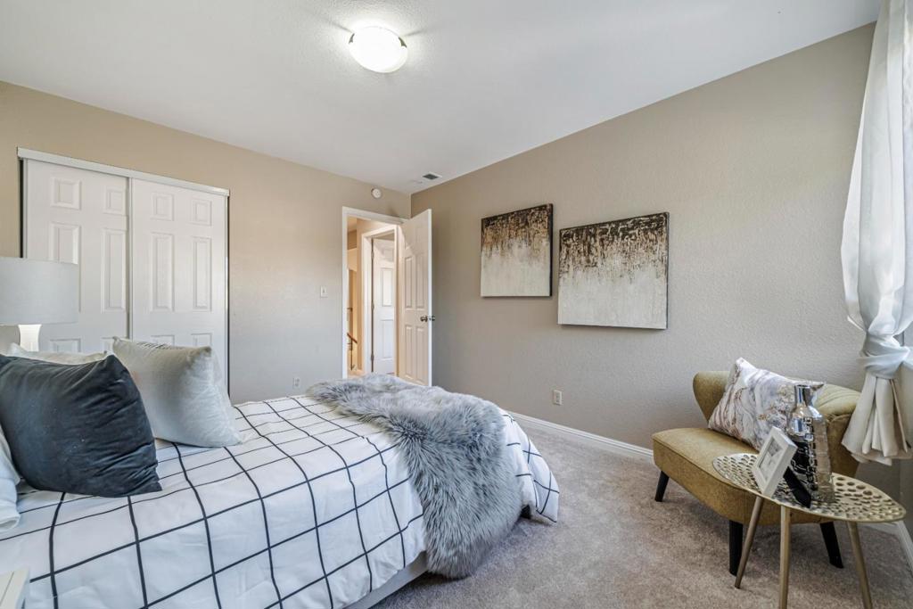 7D8833F4 B671 455D 94Ca 729D94Df5732 4644 Creekwood Drive, Fremont, Ca 94555 &Lt;Span Style='BackgroundColor:transparent;Padding:0Px;'&Gt; &Lt;Small&Gt; &Lt;I&Gt; &Lt;/I&Gt; &Lt;/Small&Gt;&Lt;/Span&Gt;