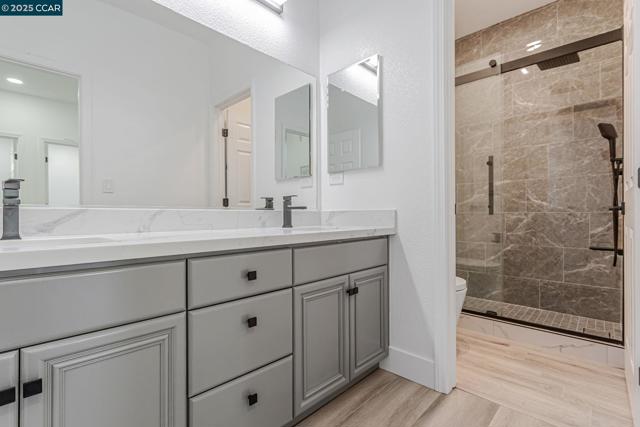 2511 Soren Way, San Ramon CA: https://media.crmls.org/mediaz/7d8b4e7b-77a7-411e-922c-d7ab92684907.jpg