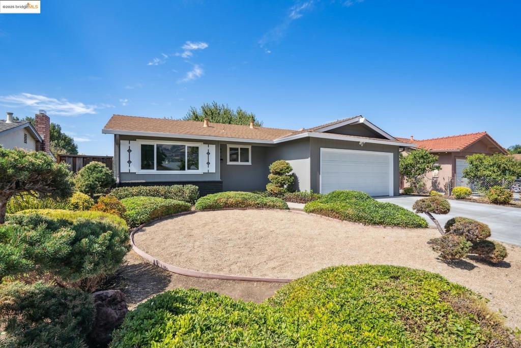 2689 Vista Verde Dr