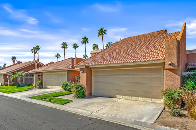 42515 Sultan Avenue, Palm Desert, CA 92211