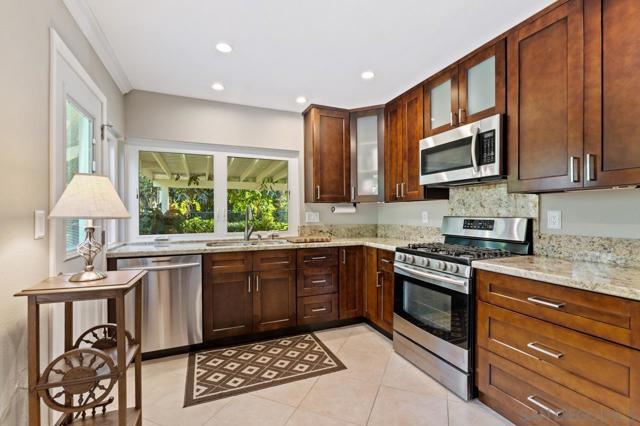Image 10 of 32 For 8056 High Meadow Ct