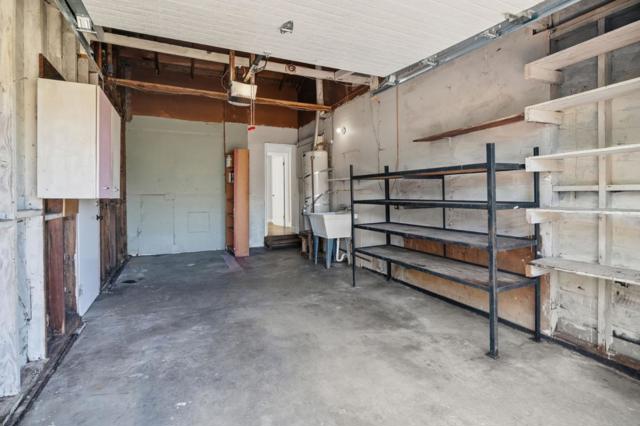 957 Oakwood Avenue, Vallejo CA: https://media.crmls.org/mediaz/7d8db111-619c-4be0-a48e-835ba58fd213.jpg