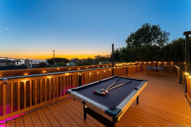 2736 Burgener Blvd, San Diego CA: https://media.crmls.org/mediaz/7d8e3098-6378-4e85-92b1-89c8031b46ae.jpg