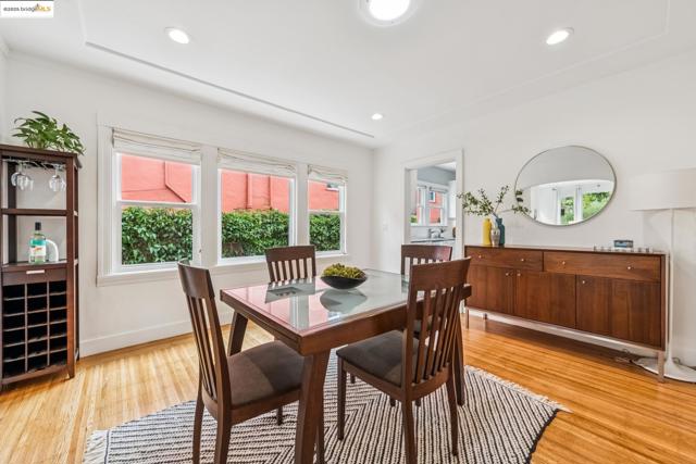 714 Evelyn Ave, Albany CA: https://media.crmls.org/mediaz/7d8eca20-a5c3-4f2a-8761-14e114ab6f4f.jpg