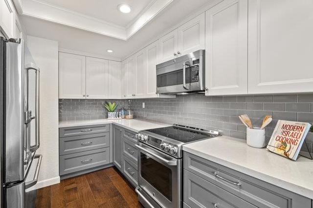 1892 Huxley Court, San Jose, California 95125, 3 Bedrooms Bedrooms, ,2 BathroomsBathrooms,Condominium,For Sale,Huxley,ML82016979