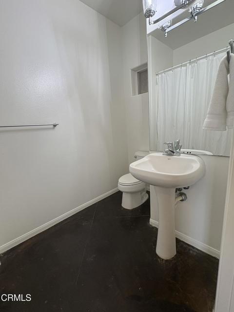 436 Poli Street, Ventura CA: https://media.crmls.org/mediaz/7d8fe53a-30c1-4bd4-a360-6e9514798c71.jpg