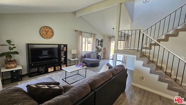 7024 Laurel Place, Highland CA: https://media.crmls.org/mediaz/7d91987c-9bfc-41b2-b4f9-936832bcad1f.jpg