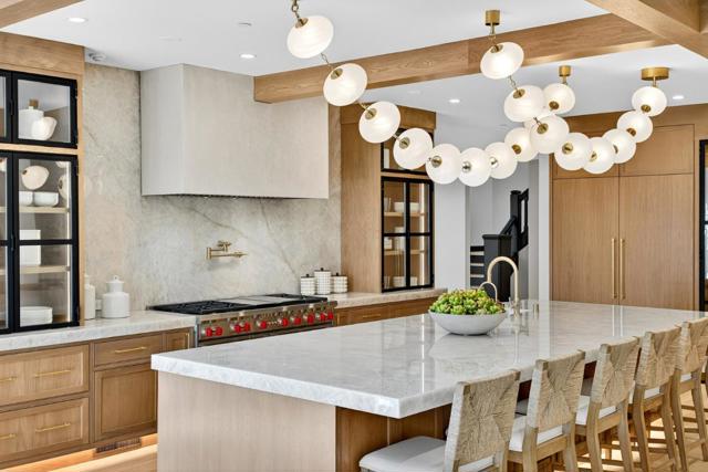 729 Chiltern Road, Hillsborough CA: https://media.crmls.org/mediaz/7d91efdd-f994-4e23-acf1-c35e39115081.jpg