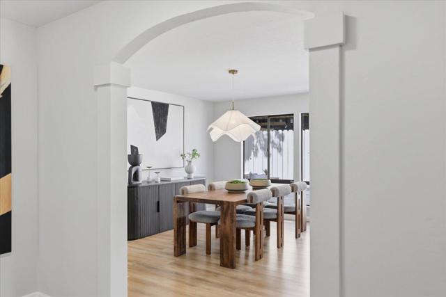 764 Bain Place, Redwood City CA: https://media.crmls.org/mediaz/7d929292-fad8-4251-a4f3-5e6152f00cc7.jpg