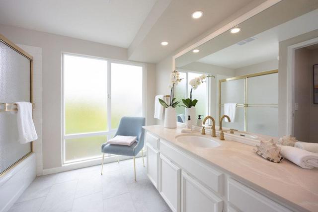 2008 Touraine Lane, Half Moon Bay CA: https://media.crmls.org/mediaz/7d933121-b47f-422d-8b21-2486dbb02d99.jpg