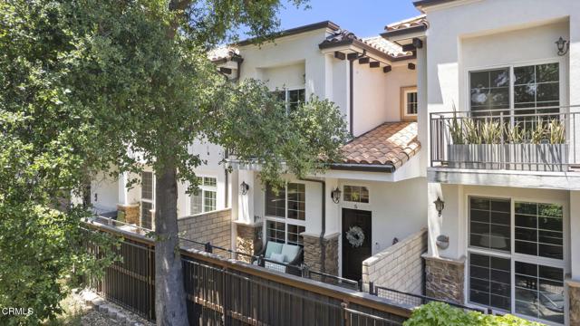 Detail Gallery Image 1 of 43 For 3236 Royal Oaks Dr #5,  Thousand Oaks,  CA 91362 - 3 Beds | 2/1 Baths