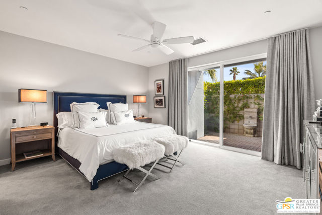 431 Suave Lane, Palm Springs CA: https://media.crmls.org/mediaz/7d939bf3-6b66-4326-8bc2-ea9921ed65f5.jpg