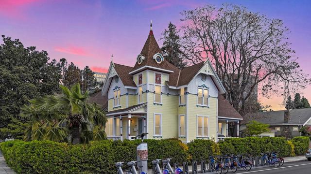 398 W San Fernando, San Jose CA: https://media.crmls.org/mediaz/7d942837-a7b0-4790-a305-a546a8756998.jpg