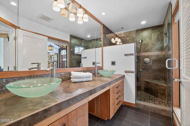 Detail Gallery Image 34 of 57 For 2916 Lakeshore Ct, Oxnard,  CA 93035 - 4 Beds | 3 Baths