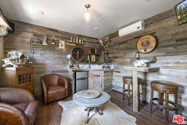 25730 Sand Canyon Road, Santa Clarita CA: https://media.crmls.org/mediaz/7d9865b8-688e-4f0c-89b9-cdfe3844d1fc.jpg