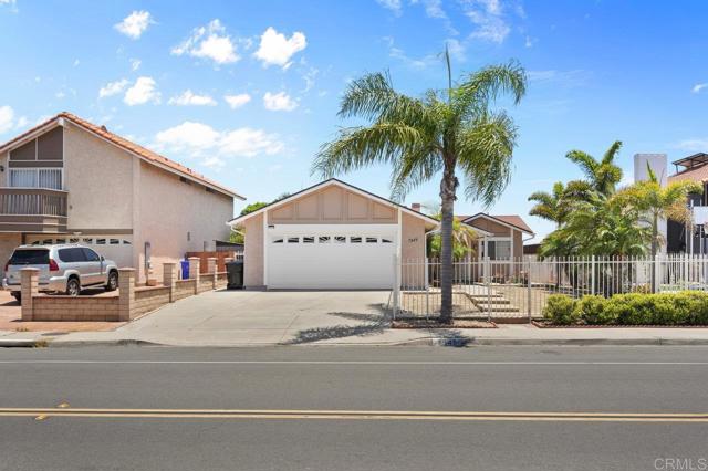Detail Gallery Image 1 of 24 For 7549 Goode St, San Diego,  CA 92139 - 3 Beds | 2 Baths