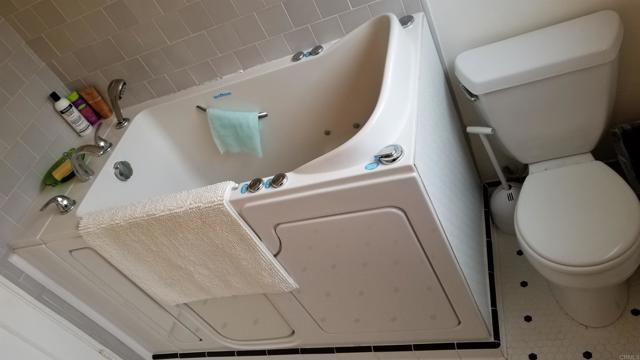 Detail Gallery Image 19 of 28 For 8440 La Jolla Shores Dr, La Jolla,  CA 92037 - 3 Beds | 2 Baths