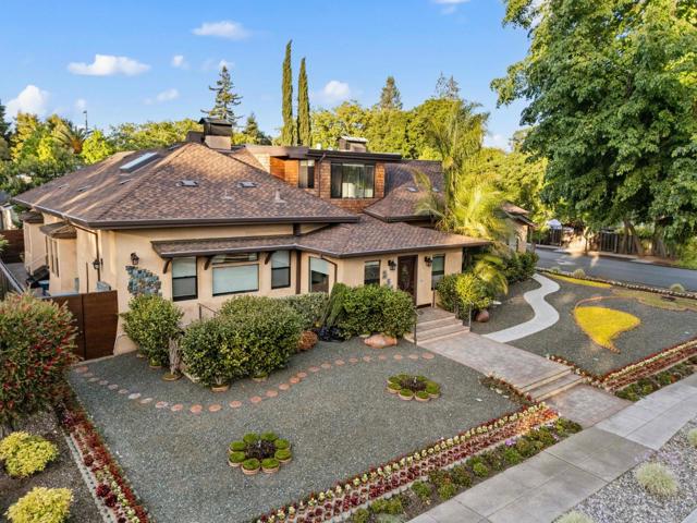251 Middlefield Road, Palo Alto CA: https://media.crmls.org/mediaz/7d9a1884-7783-41d4-bc3f-0015de0b7cce.jpg