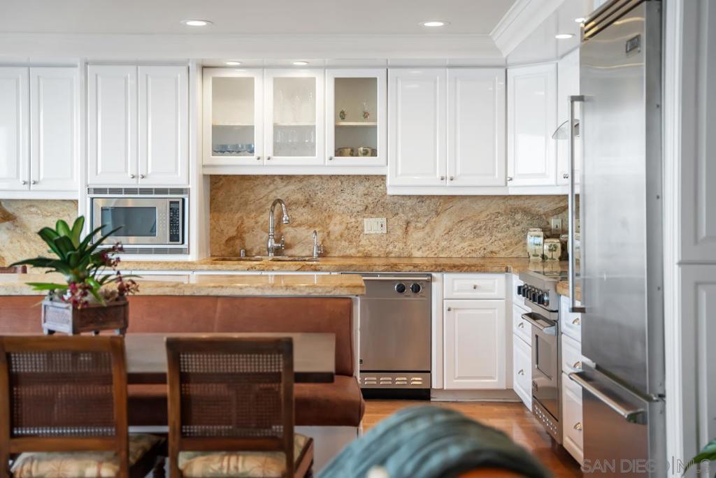 MLS #250035004SD image #11