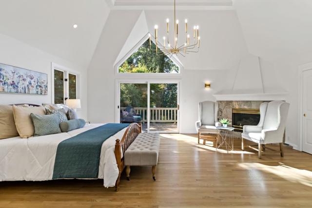 136 Finger Avenue, Redwood City CA: https://media.crmls.org/mediaz/7d9cbbbe-b517-4332-9188-9900a89c0146.jpg