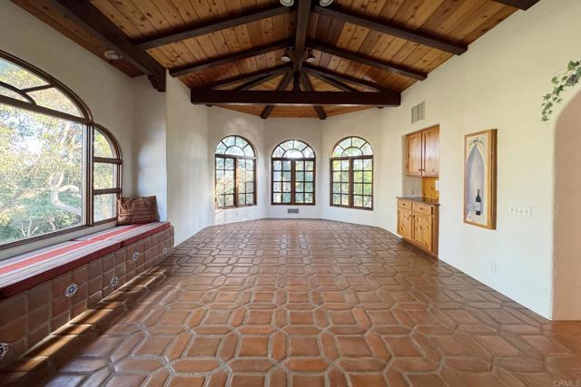 Detail Gallery Image 18 of 63 For 5443 Calzada Del Bosque, Rancho Santa Fe,  CA 92067 - 4 Beds | 3/1 Baths