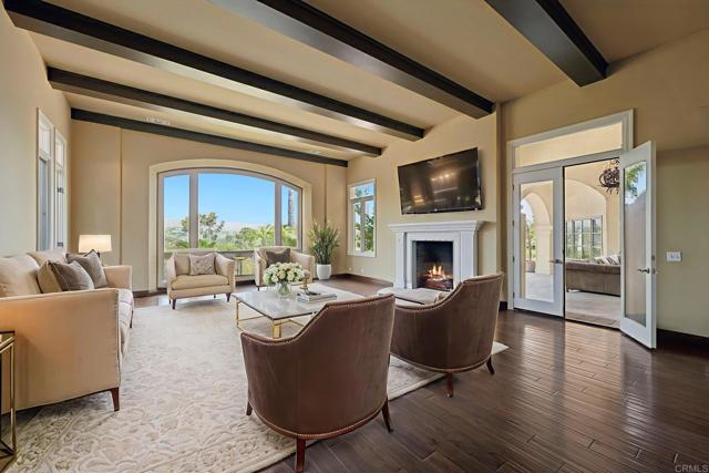 431 Flores de Oro, Rancho Santa Fe CA: https://media.crmls.org/mediaz/7d9dbb88-54d9-48eb-8017-68048926ed3a.jpg