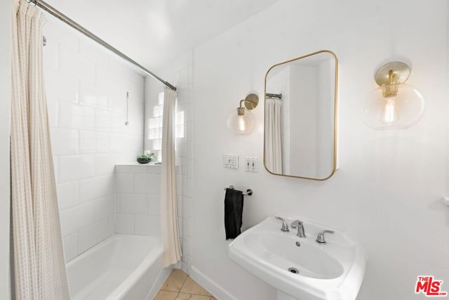308 Windward Avenue photo 18