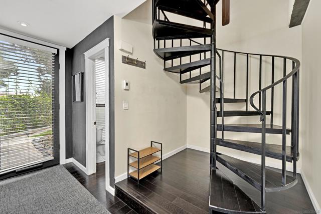 675 S. Sierra Ave, Solana Beach CA: https://media.crmls.org/mediaz/7d9f3da4-ce64-4b7a-885c-33b343e8d37b.jpg