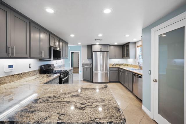 45496 Garden Square, Palm Desert, CA 92260