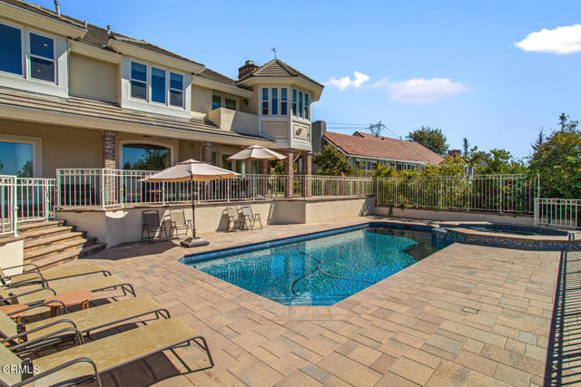848 Greenridge Drive, La Canada Flintridge CA: https://media.crmls.org/mediaz/7da0e390-27bb-4611-ac26-b71b1fb75ef8.jpg