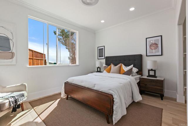 1438 Dolphin Court, San Marcos CA: https://media.crmls.org/mediaz/7da18dd0-3c94-490a-b742-fa504ee0d18e.jpg