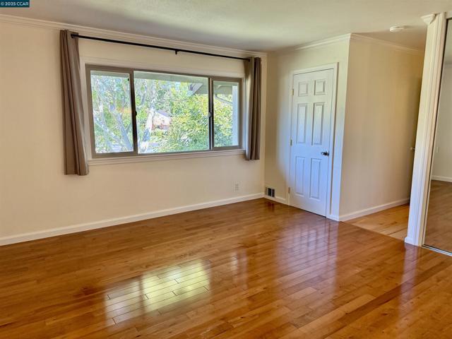 1564 Candelero Drive, Walnut Creek CA: https://media.crmls.org/mediaz/7da1aecf-2441-4f42-a22e-c237dd05886c.jpg