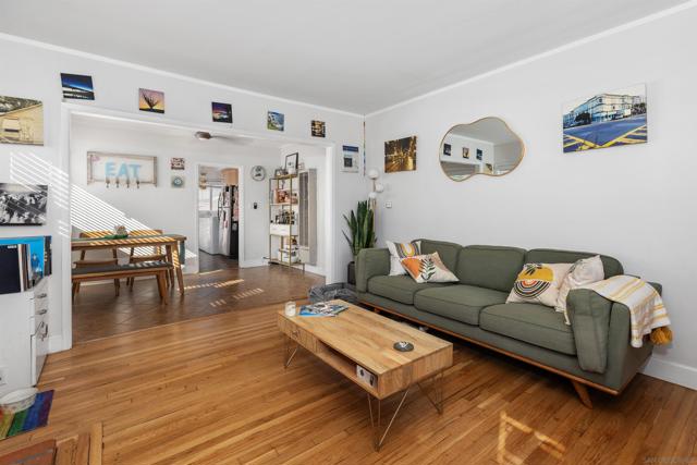 4830 4832 Utah St, San Diego CA: https://media.crmls.org/mediaz/7da1d629-5488-471a-a815-1f8750498504.jpg