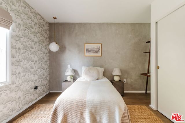 4128 Baywood Street, Los Angeles CA: https://media.crmls.org/mediaz/7da213e7-c6be-4d38-9c3d-d59e66557755.jpg