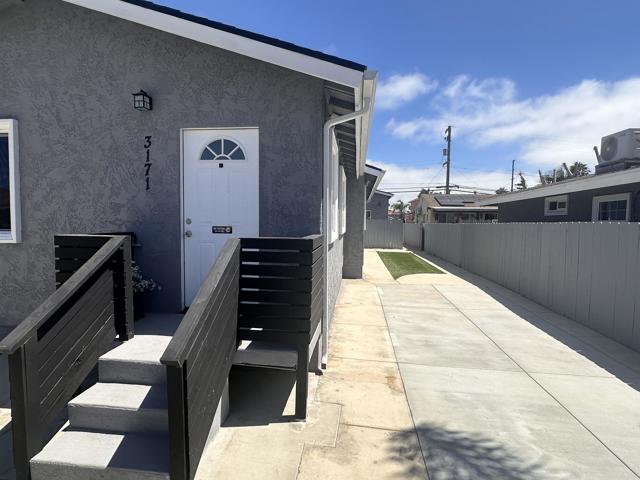 3171 3175 K Street, San Diego CA: https://media.crmls.org/mediaz/7da26737-0bee-48ca-ac4a-e9ca92530c7b.jpg