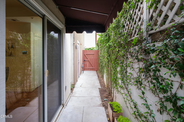 Detail Gallery Image 30 of 38 For 26 S Sunnyslope Ave, Pasadena,  CA 91107 - 3 Beds | 2/1 Baths