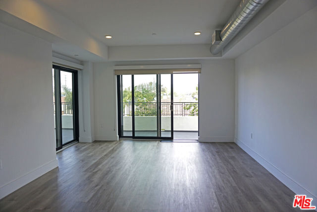 2140 Butler Avenue, Los Angeles CA: https://media.crmls.org/mediaz/7da4578f-e75c-44da-b573-04c4c6a630f2.jpg