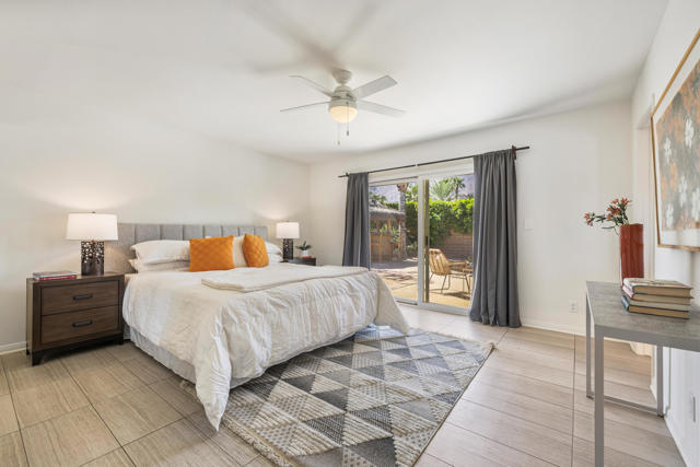 1423 N Avenida Caballeros, Palm Springs, CA 92262