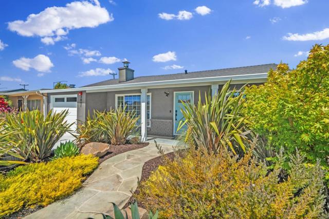 3801 Branson Drive, San Mateo CA: https://media.crmls.org/mediaz/7da94bc6-76fa-428a-bea4-fcf29c798d55.jpg